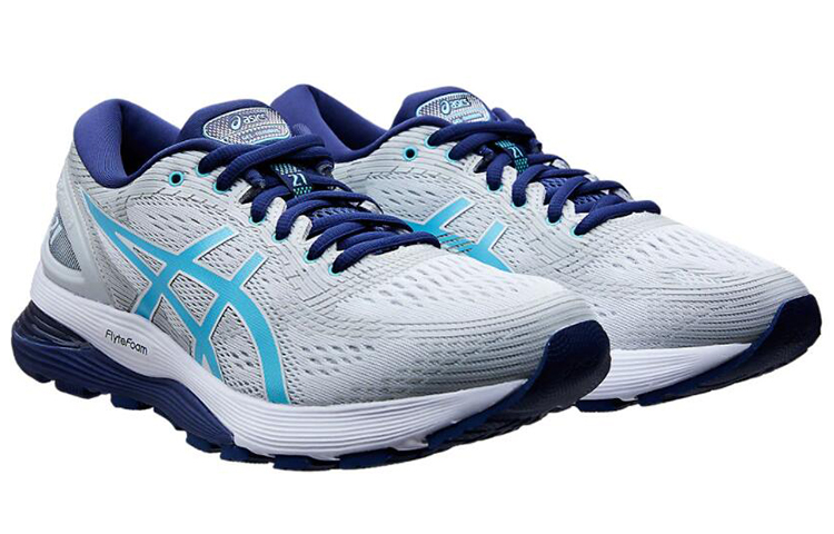 Lookbook (W) ASICS Gel-Nimbus 21 Grau/Blau 1012A689-020