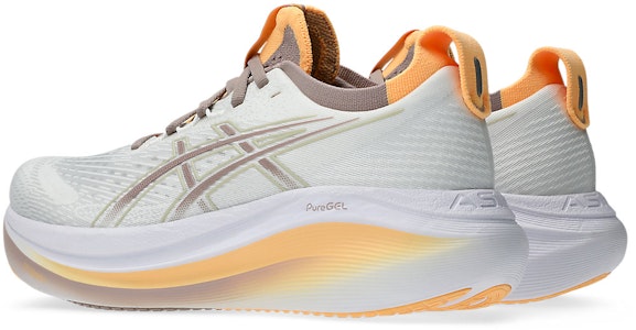 (W) ASICS GEL-NIMBUS 27 Sepatu Lari Putih/Fawn 1012B753-103 Lookbook (W) ASICS GEL-NIMBUS 27 Sepatu Lari Putih/Fawn 1012B753-103