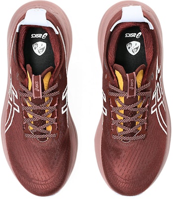 (W) 아식스 젤-님버스 27 TR 스니커즈 네이처 베이딩/다크 레드 플래닛 1012B908-600 Details for (W) 아식스 젤-님버스 27 TR 스니커즈 네이처 베이딩/다크 레드 플래닛 1012B908-600