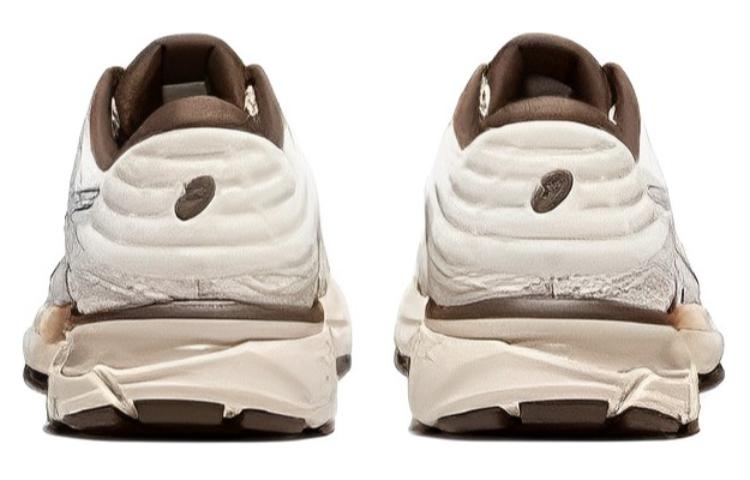 Lookbook (W) ASICS Gel-Pursue 7 Kasut 'Putih Coklat' 1012B102-200