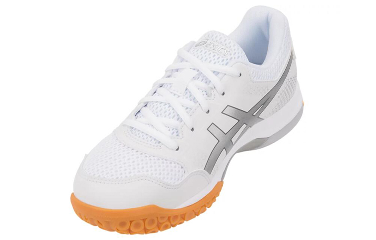 Shop Asics Gel-Rocket 8 耐磨防滑透氣 低筒 跑步鞋 女款 白銀