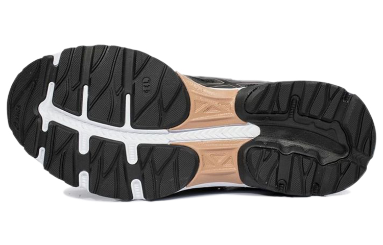 Shop Asics Gel-Shogun 2 舒適透氣慢跑鞋 女款 黑金色