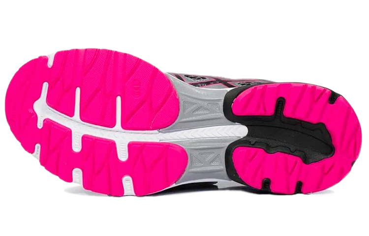 Shop Asics Gel-Shogun 2 舒適透氣跑步鞋 女款 灰粉色