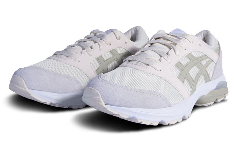 Lookbook (W) ASICS Gel-Takumi 'Gris Blanco' 1202A314-100