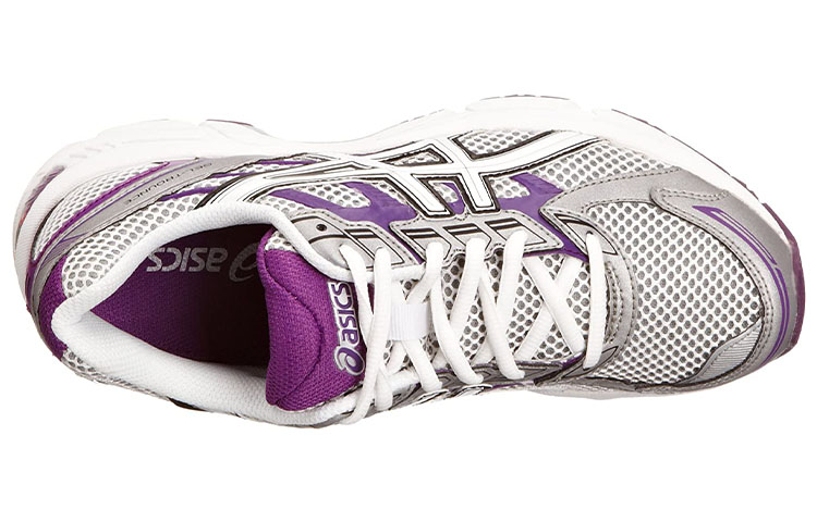 Shop Asics Gel-Trounce 低筒 跑步鞋 女款 白紫