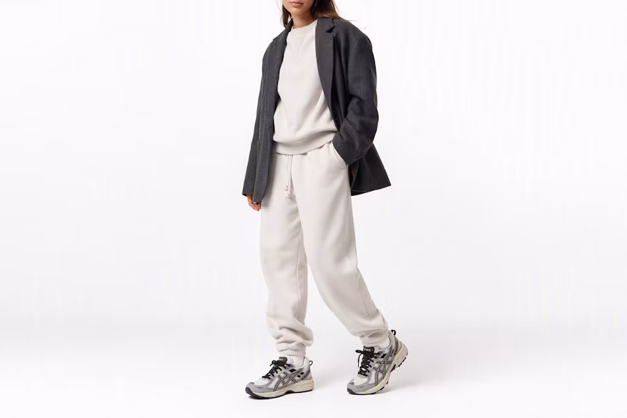 Asics Gel-Venture 6 耐磨透氣 低筒 跑步鞋 女款 白灰 Order Asics Gel-Venture 6 耐磨透氣 低筒 跑步鞋 女款 白灰
