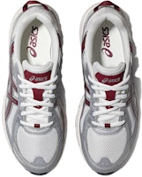 (W) ASICS Gel-Venture 6 'Perak Putih Kasual' 1012B359 Lookbook (W) ASICS Gel-Venture 6 'Perak Putih Kasual' 1012B359