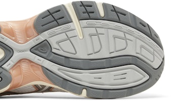 亞瑟士 Gel-1130 舒適減震防滑耐磨 低幫跑步鞋 女款 米灰色 Purchase 亞瑟士 Gel-1130 舒適減震防滑耐磨 低幫跑步鞋 女款 米灰色