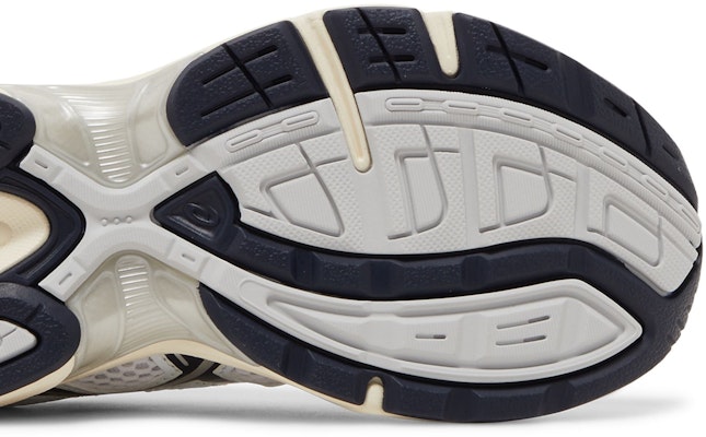 (W) ASICS Gel 1130 'Putih Midnight' 1202A164-110 Sizing (W) ASICS Gel 1130 'Putih Midnight' 1202A164-110