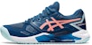 (W) ASICS Gel Challenger 13 'Light Indigo Guava' dalam warna Indigo dan Guava. 1042A164-402