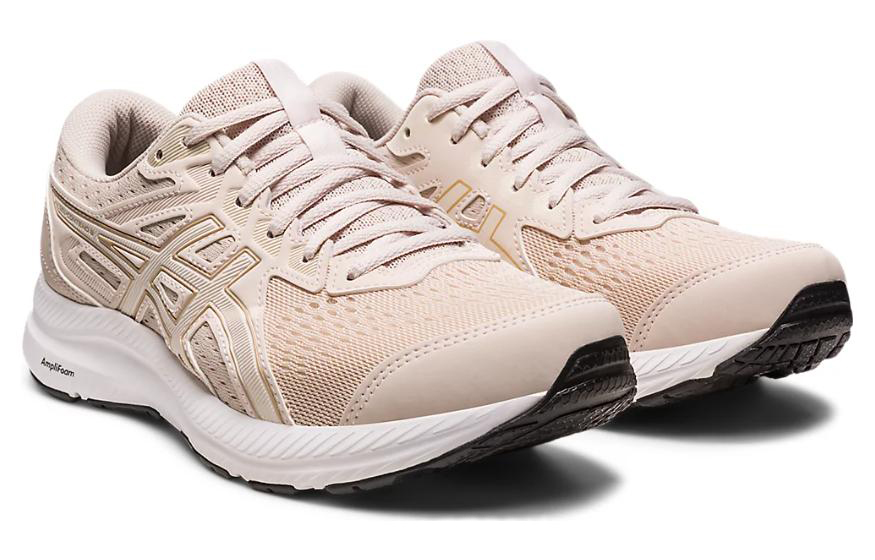 Lookbook （女性）ASICS Gel Contend 8 「礦物米白奶油」  1012B320-250