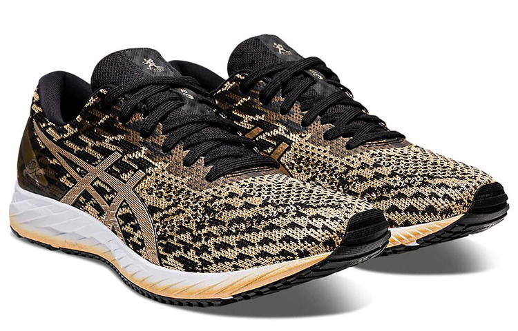 Lookbook (W) ASICS Gel DS Trainer 25 ''Boston'' Chaussures Running 1012A827-250