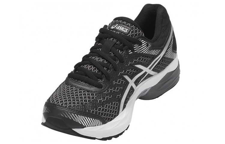 Shop Asics Gel-Flux 4 低筒 跑步鞋 女款 黑銀