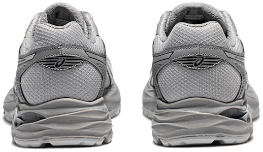 (W) 亚瑟士 Gel-Flux 4 '灰色' 1012B638-020 Lookbook (W) 亚瑟士 Gel-Flux 4 '灰色' 1012B638-020