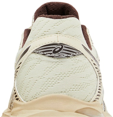 (W) アシックス ゲルフラックス4 クリームブラウン 1012A523-202 Sizing (W) アシックス ゲルフラックス4 クリームブラウン 1012A523-202