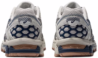 (W) 亚瑟士运动鞋 1012A978-022 Shop (W) 亚瑟士运动鞋 1012A978-022