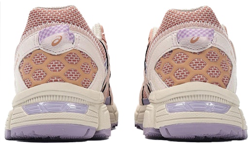 亞瑟士 Gel-Kahana 8 防滑耐磨 低幫 跑步鞋 女款 粉色 Shop 亞瑟士 Gel-Kahana 8 防滑耐磨 低幫 跑步鞋 女款 粉色