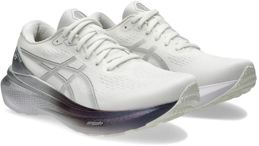 (W) ASICS Gel Kayano 30 Platinum 'Putih Tulen Perak Asli' 1012B718-100 Lookbook (W) ASICS Gel Kayano 30 Platinum 'Putih Tulen Perak Asli' 1012B718-100