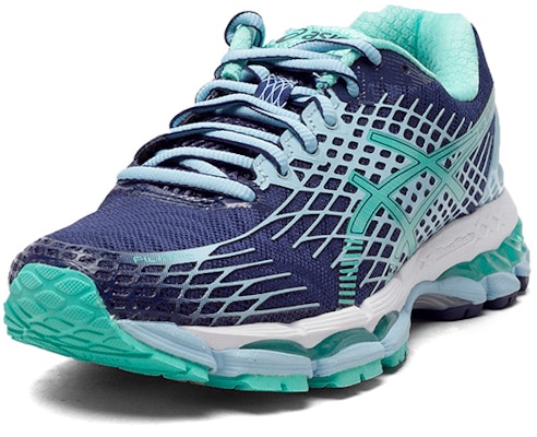 Asics Gel-Nimbus 17 緩衝透氣跑步鞋 女款 海冰藍 Lookbook Asics Gel-Nimbus 17 緩衝透氣跑步鞋 女款 海冰藍