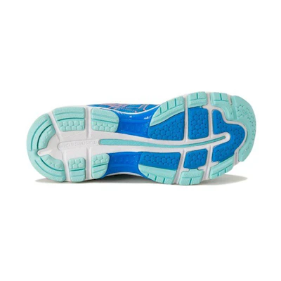 (W) ASICS Gel-Nimbus 19 'Lightweight Low-Top RNNR'