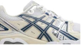 Order (W) ASICS Gel Nimbus 9 ''Weiß Light Indigo'' 1202A278-108