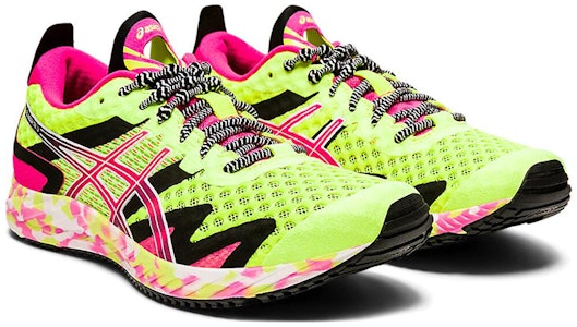(W) ASICS Gel Noosa Tri 12 'Amarillo Seguridad Rosa Brillante' 1012A578-751 Lookbook (W) ASICS Gel Noosa Tri 12 'Amarillo Seguridad Rosa Brillante' 1012A578-751