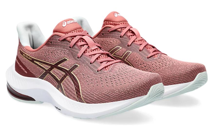 Lookbook (W) ASICS Gel Pulse 14 ''Licht Granaat Champagne'' 1012B318-600