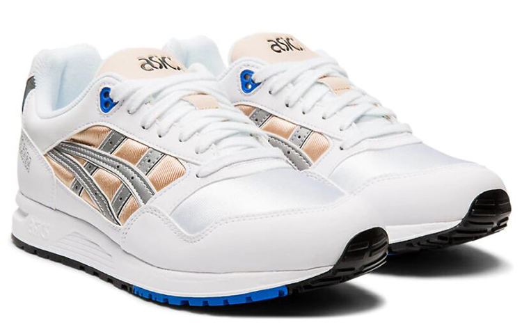 Lookbook (W) ASICS Gel Saga ''Nude Silver'' Sneakers 1192A101-700
