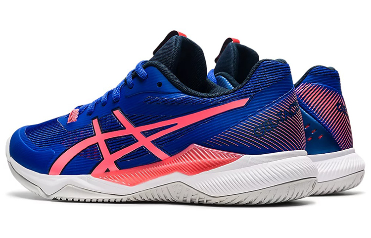 Shop Asics Gel-Tactic 輕便通風 低筒 跑步鞋 女款 深藍粉