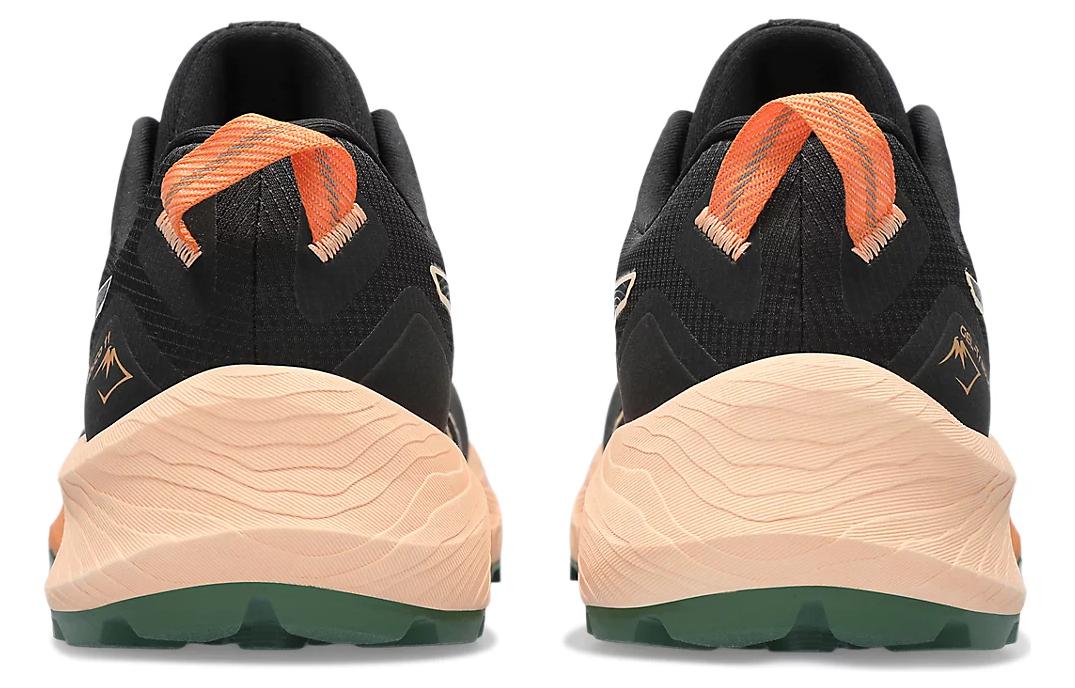 Lookbook (W) ASICS Gel Trabuco 11 ''Schwarz Aprikosen-Crush'' 1012B424-003