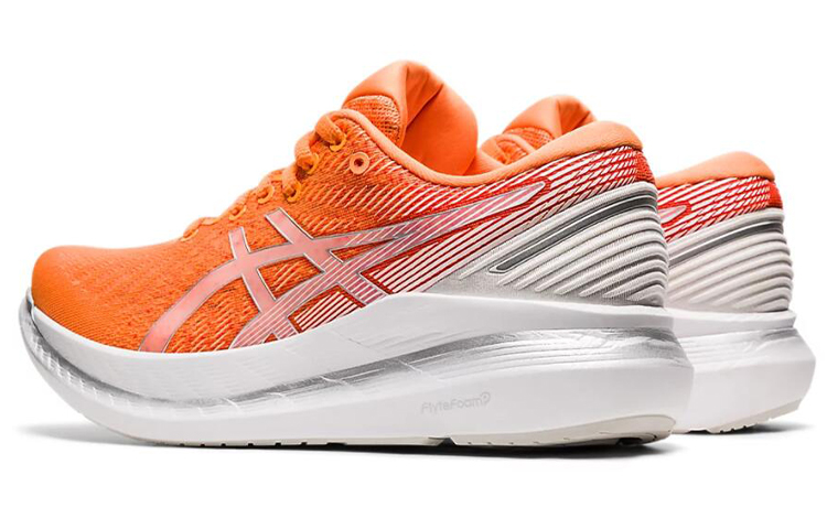Lookbook (W) ASICS Glideride 2 Schoenen Oranje 1012A890-700