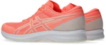 Shop (W) ASICS Lyteracer 6 Zapatillas de Running Coral Solar/Marfil. 1012B764-702