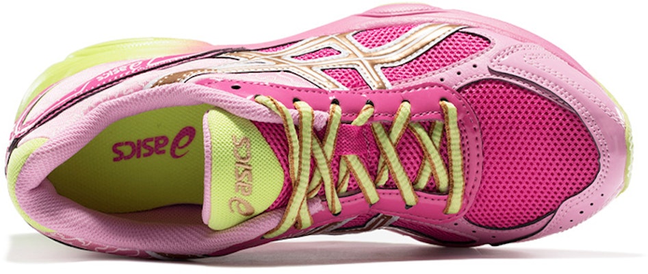 (W) ASICS Maverick 2 'Emas Muda' T25XQ-1994 Lookbook (W) ASICS Maverick 2 'Emas Muda' T25XQ-1994