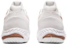 Purchase (W) ASICS Netburner Ballistic FF 2 Chaussures Running Blanc/Doré 1052A033-102