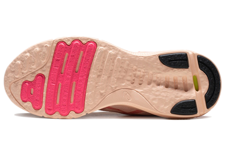 Lookbook (W) ASICS Nitrofuze ''Sakura Roze'' 1022A298-700