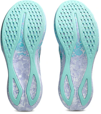 (Women) ASICS Noosa Tri 16 Running Shoes. White/Illuminate Mint 1012B675-102 Sizing (Women) ASICS Noosa Tri 16 Running Shoes. White/Illuminate Mint 1012B675-102