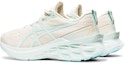 Shop (女性)ASICS Novablast 2 ‘白樺淺藍’ 1012B049-201
