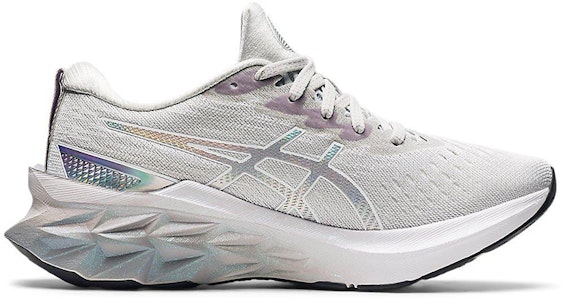 (W) 亚瑟士 Novablast 2 '铂金' 运动鞋 1012B131-020 Order (W) 亚瑟士 Novablast 2 '铂金' 运动鞋 1012B131-020