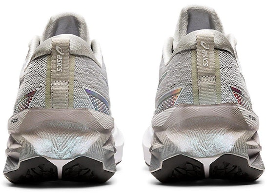 (Women) ASICS Novablast 2 'Platinum' 1012B131-020 Purchase (Women) ASICS Novablast 2 'Platinum' 1012B131-020