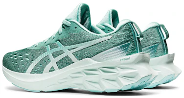Shop (W) ASICS Novablast 2 ''Verde Salvia Oasis'' 1012B049-300