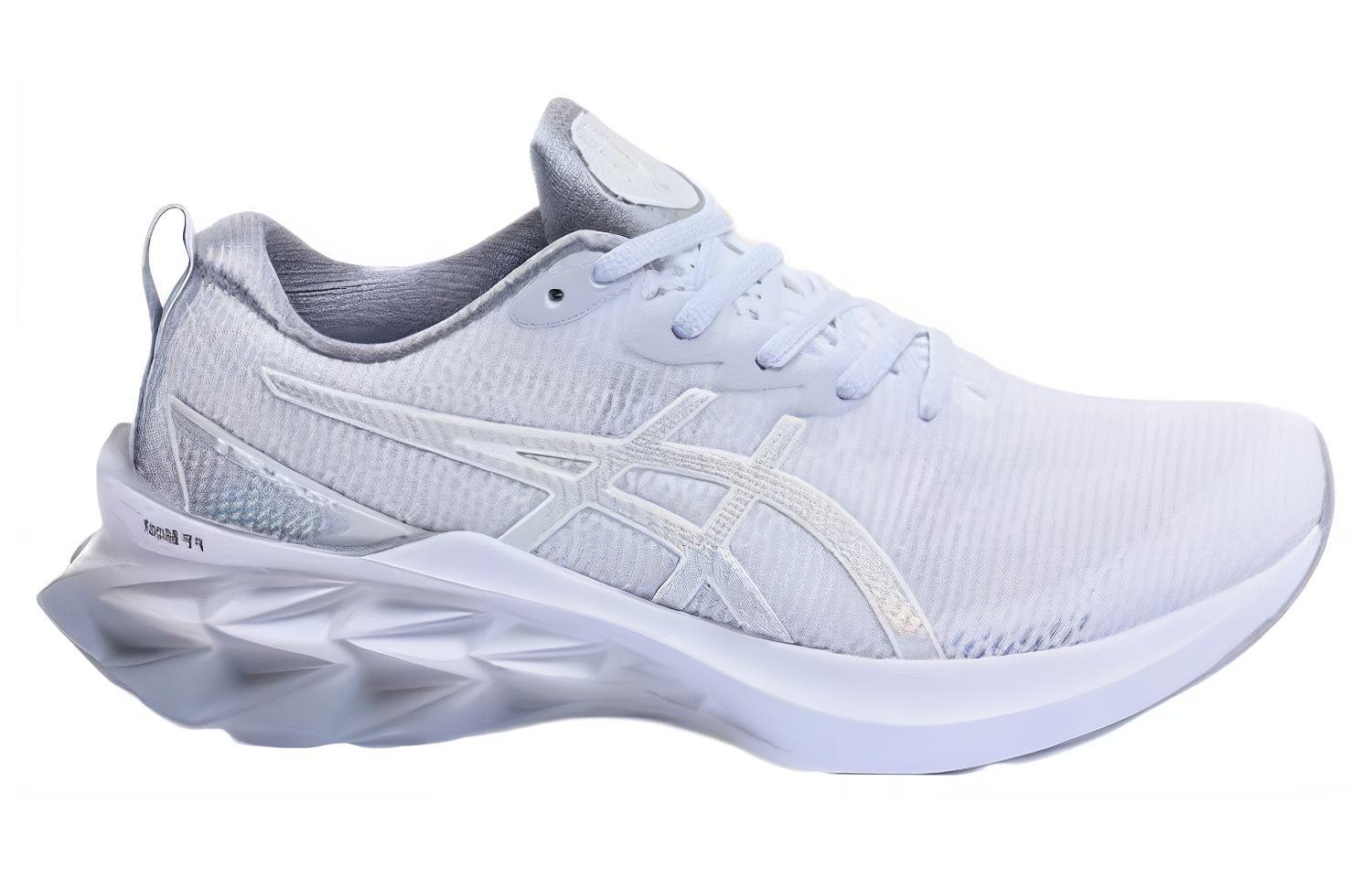 Order (W) ASICS Novablast 2 'Putih' 1012B378-100