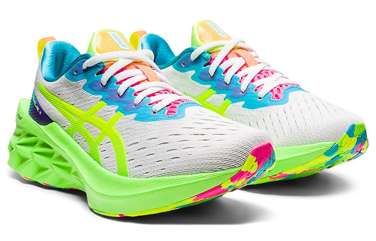 Lookbook (Women) ASICS Novablast 2 'White Safety Yellow'  1012B247-100