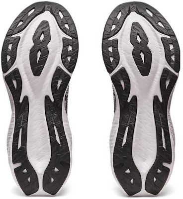 (W) ASICS Novablast 3 LE 'Putih Hitam' 1012B410-100 Sizing (W) ASICS Novablast 3 LE 'Putih Hitam' 1012B410-100