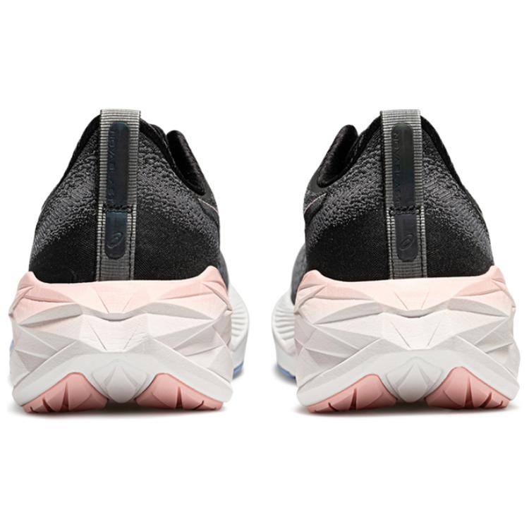 Lookbook (W) 아식스 노바블라스트 4 라이트쇼 ''블랙 퍼플 핑크'' 1012B721-001