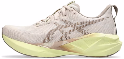 (Women) ASICS Novablast 5 'Mineral Beige' 1012B765-250 (Women) ASICS Novablast 5 'Mineral Beige' 1012B765-250