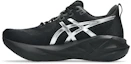 Shop (W) 아식스 노바블라스트 5 플래티넘 러닝화 플래티넘/블랙 1012B980-001