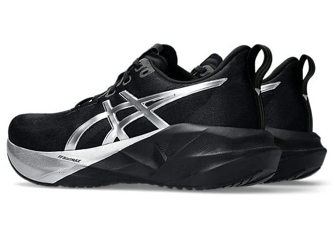 Shop (W) ASICS Novablast 5 Platinum Scarpe Running Platino/Nero 1012B980-001