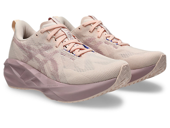Lookbook (Women) ASICS Novablast 5 Running Shoes Pearl Pink/Morganite 1012B765-702