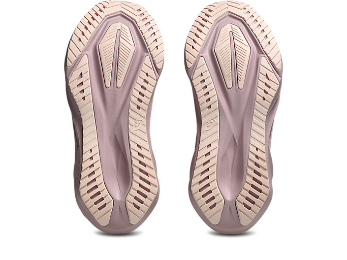 Sizing (W) ASICS Novablast 5 Kasut Lari Wanita Pearl Pink/Morganite 1012B765-702