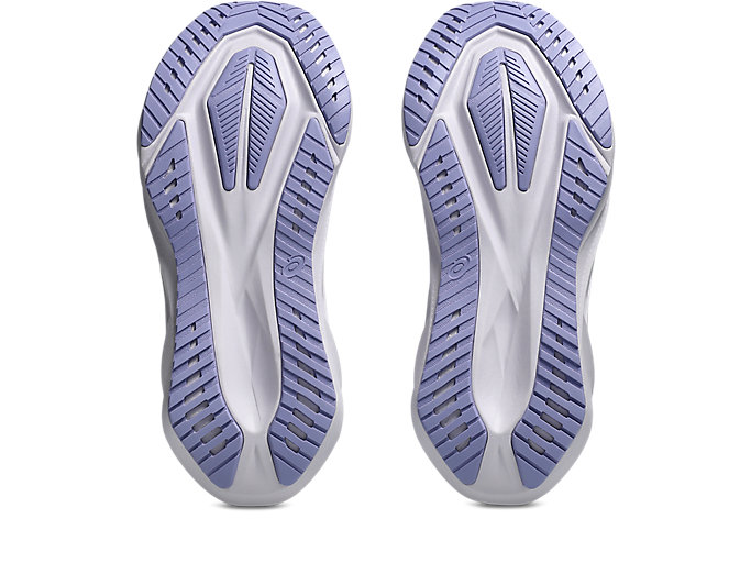 Sizing (W) ASICS Novablast 5 Sepatu Lari Putih/Lilac Hint 1012B765-103